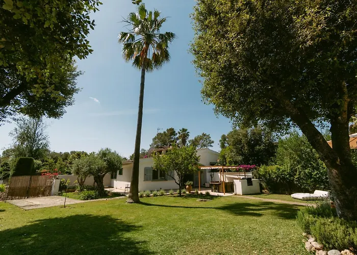 Casa Familia